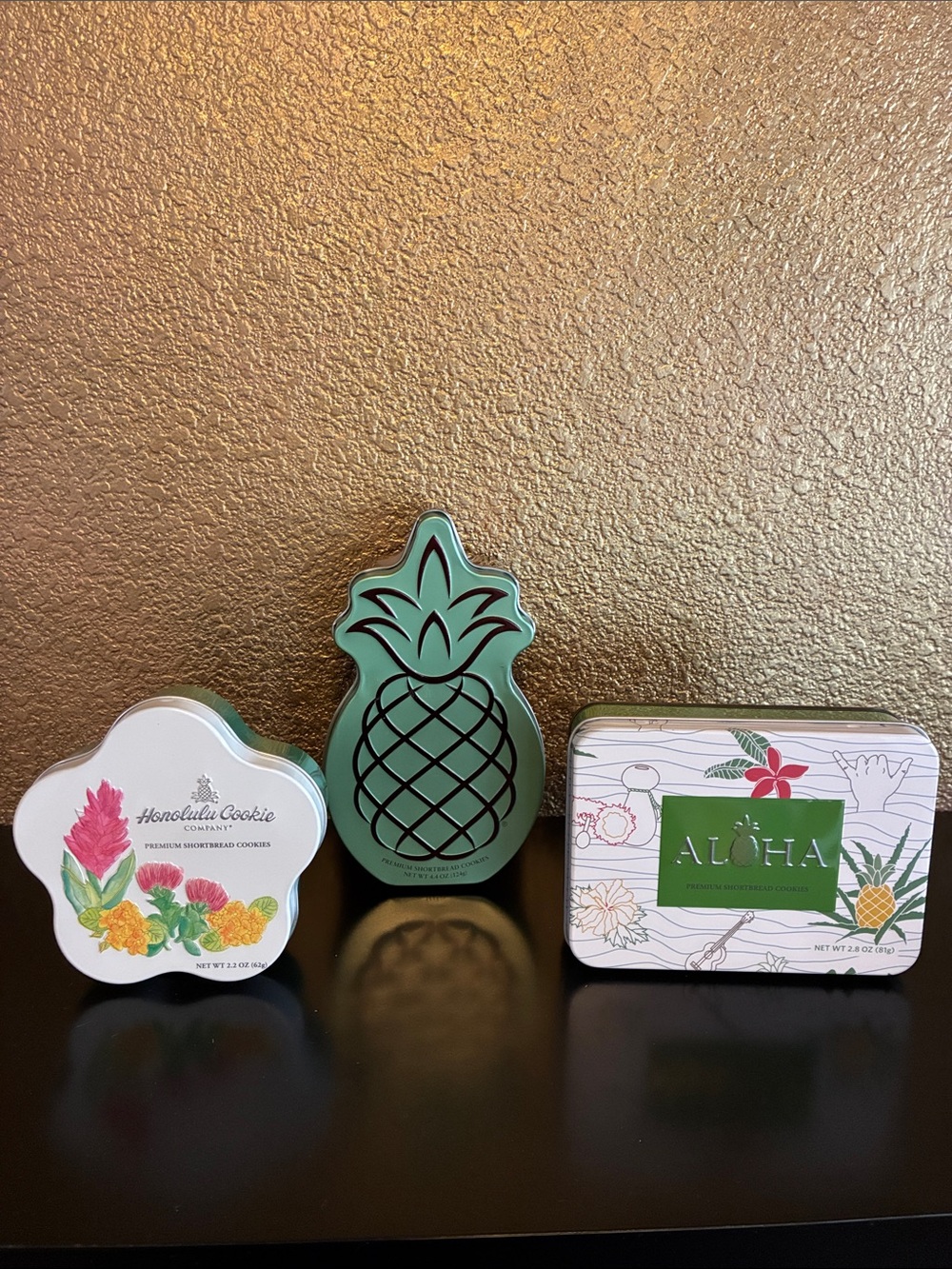 HONOLULU COOKIE COMPANY TINS! 🍪🌺 🍍